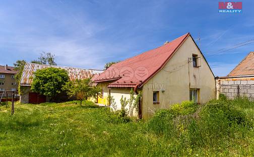 Prodej domu 80 m² s pozemkem 234 m², Palackého náměstí, Skuteč, okres Chrudim