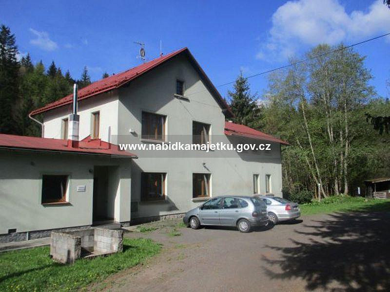 Prodej chaty/chalupy 320 m²