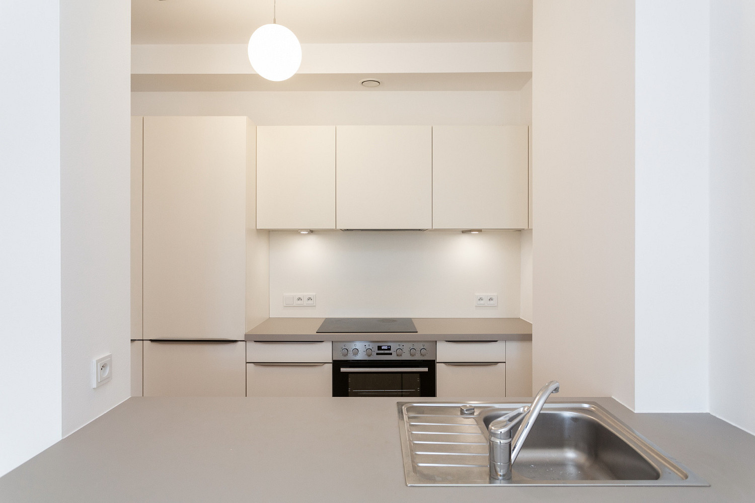 Pronájem bytu 3+kk 85 m² – fotografie 5