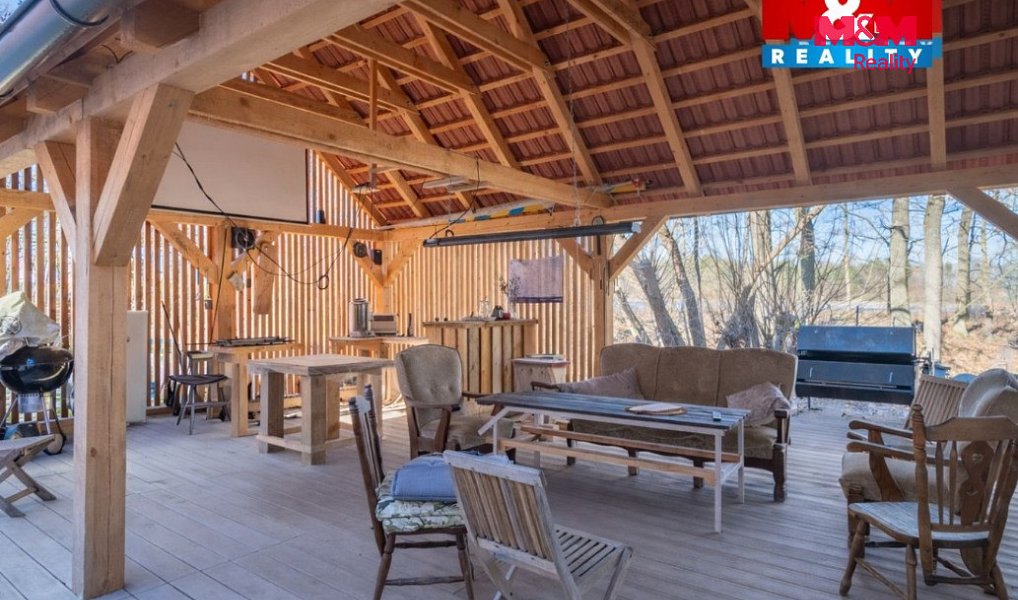 Prodej domu 292 m² s pozemkem 3 922 m², Jílovice – náhled fotky 7