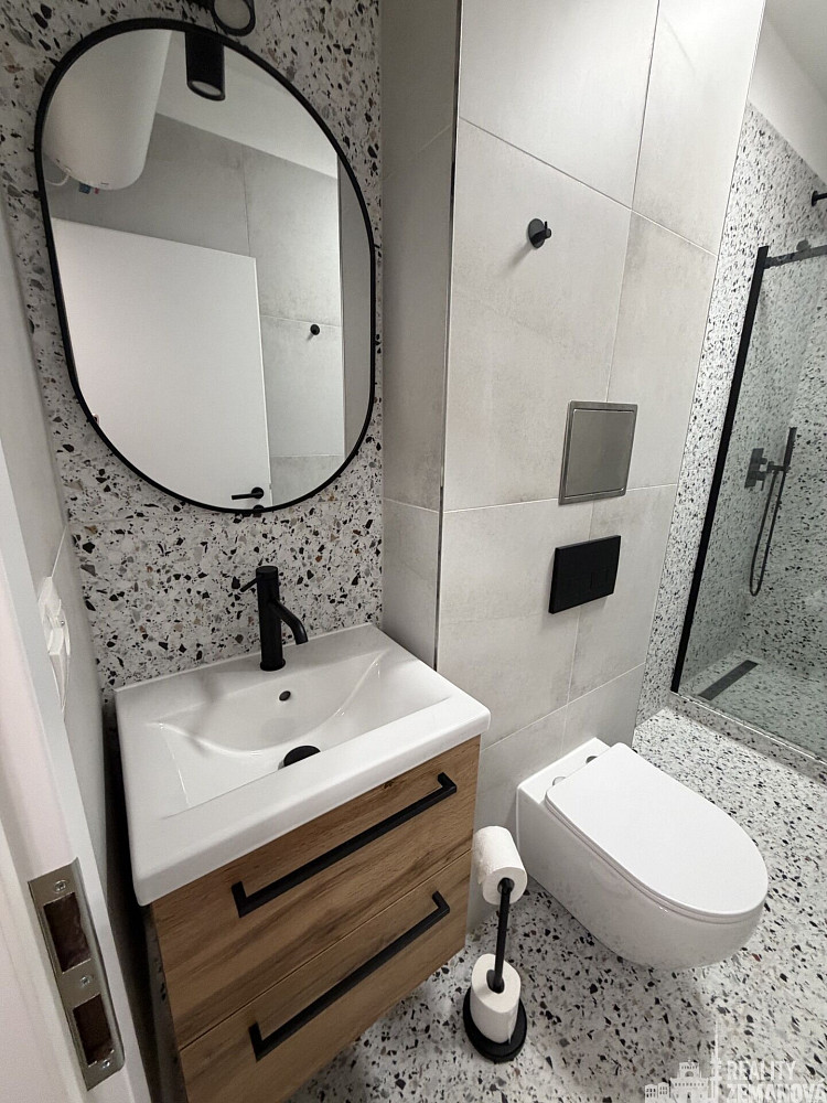 Pronájem bytu 2+kk 49 m² – fotografie 4