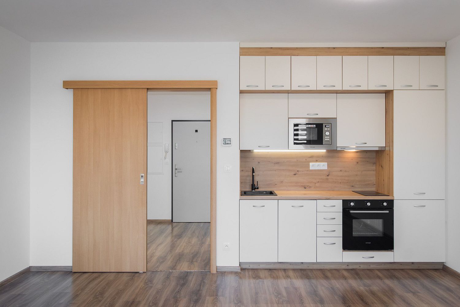 Prodej bytu 1+kk 48 m² — photo 2