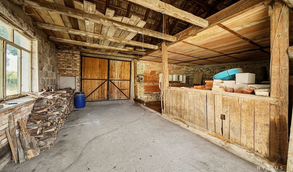 Prodej domu 213 m² s pozemkem 803 m², Chleby – náhled fotky 16