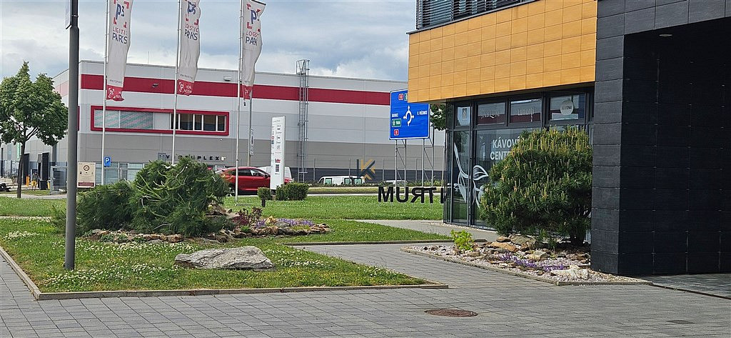 Pronájem kanceláře 152 m² — photo 5
