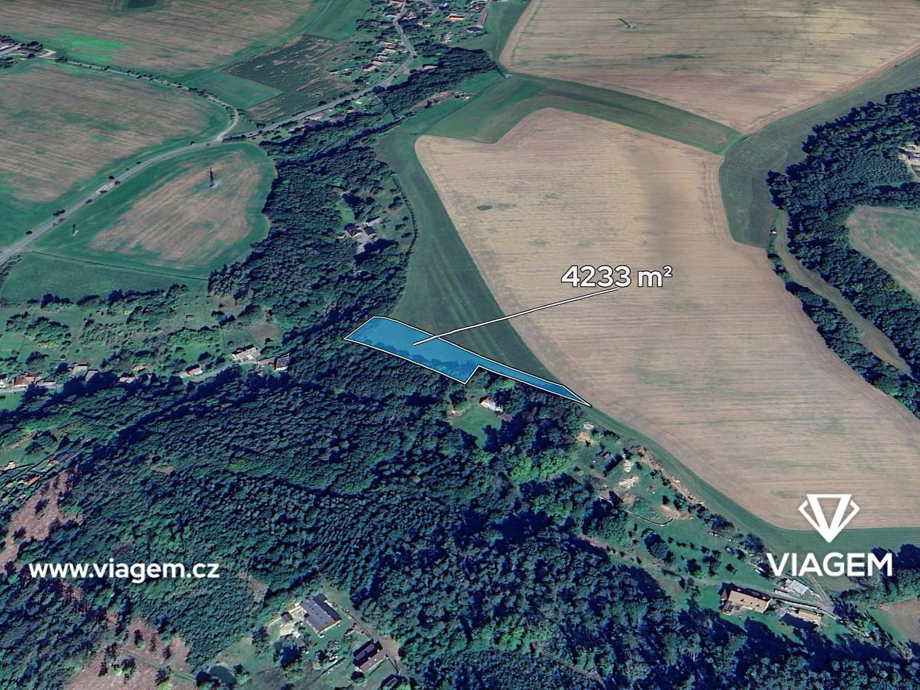 Prodej pole 1 058 m², Lanžov