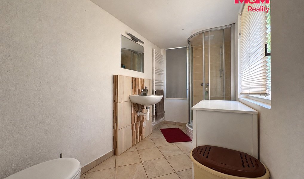 Prodej domu 226 m² s pozemkem 1 039 m², Hrusice – náhled fotky 12