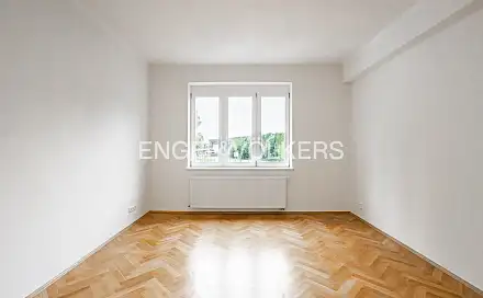 Pronájem bytu 3+kk 82 m²
