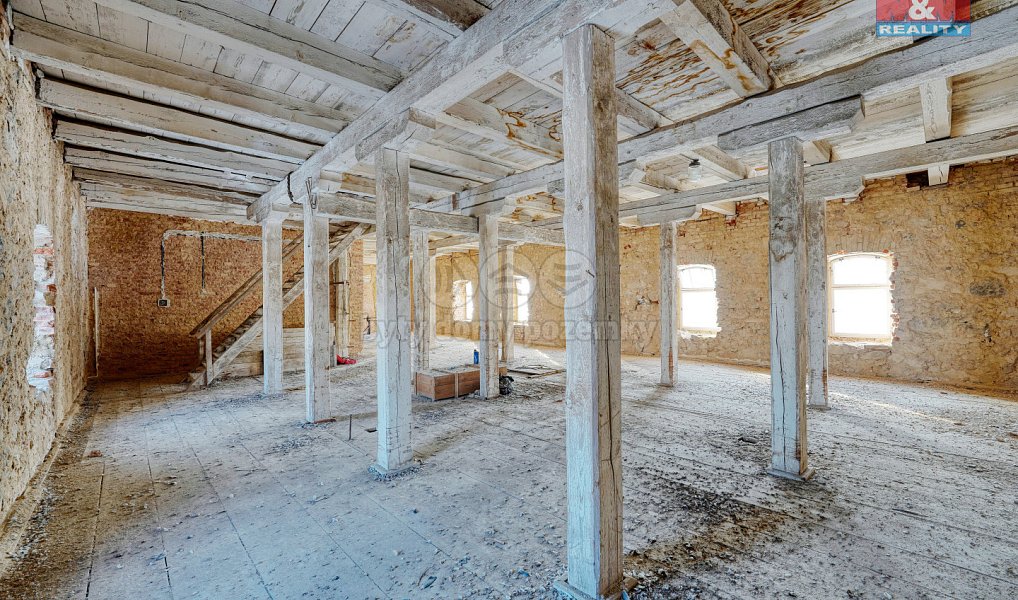 Prodej zemědělského objektu 1 614 m², Žihle – náhled fotky 9