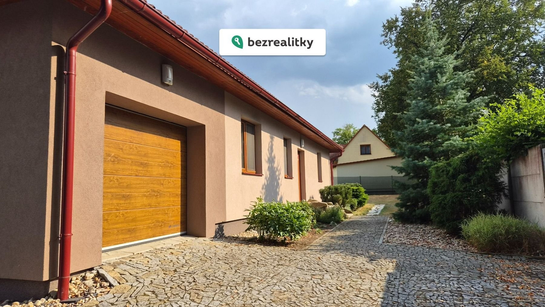 Prodej domu 105 m² s pozemkem 1 065 m²
