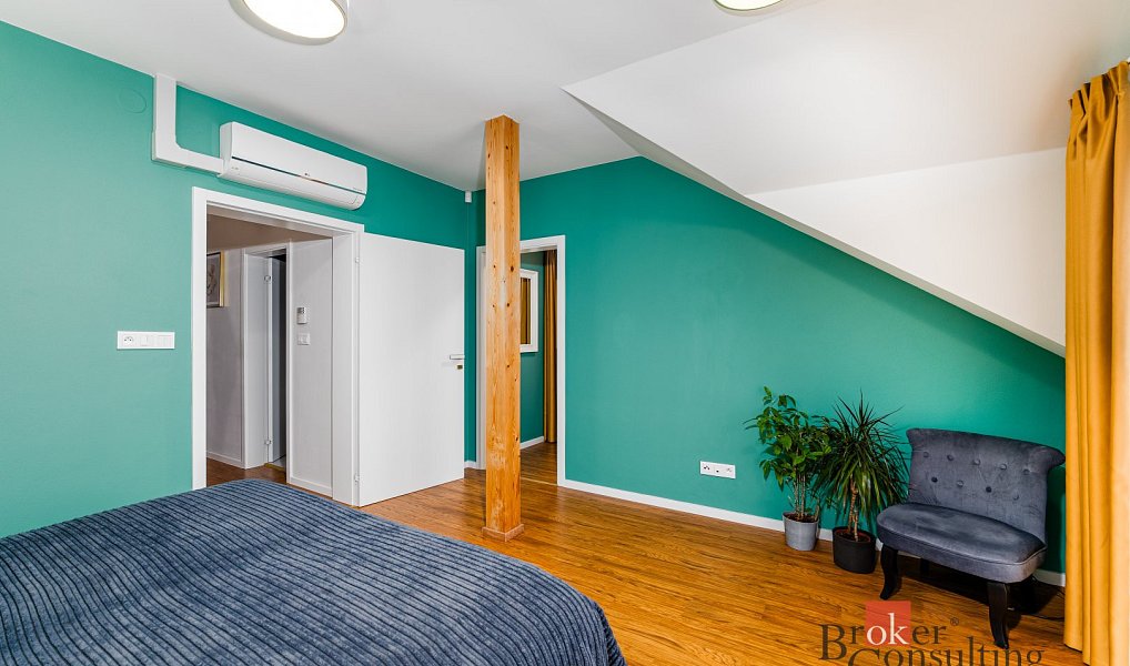 Prodej domu 154 m² s pozemkem 577 m², Líně – náhled fotky 16