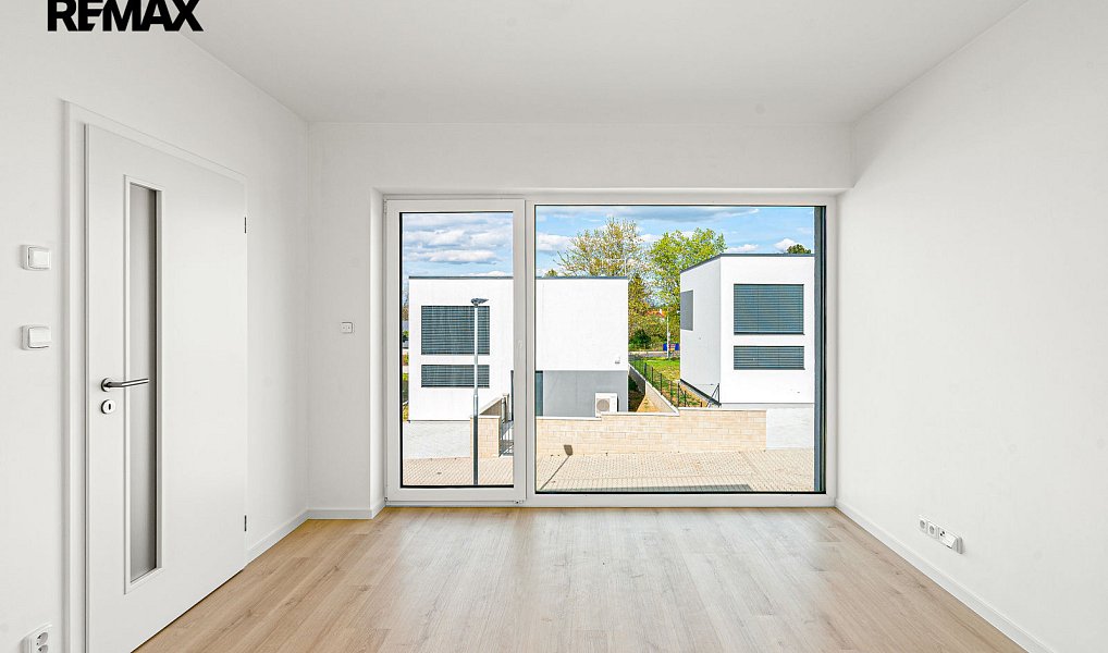 Prodej domu 138 m² s pozemkem 430 m², Praha – náhled fotky 14