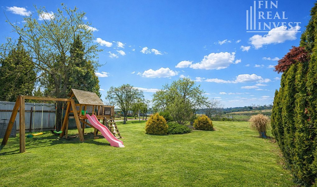 Prodej domu 328 m² s pozemkem 975 m², Hovorany – náhled fotky 27