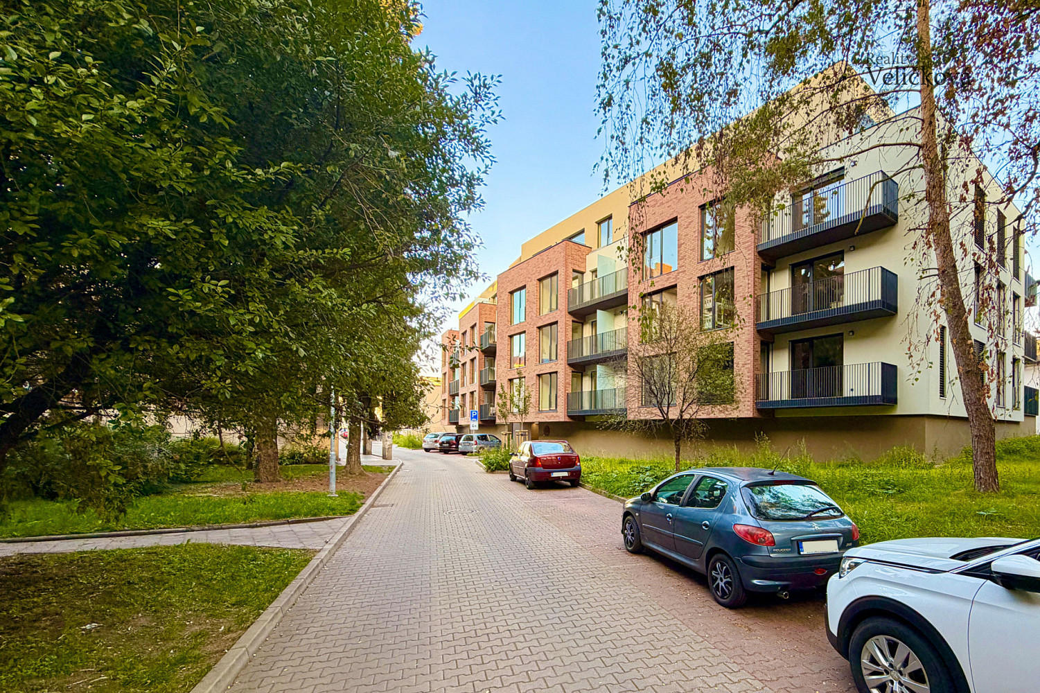 Prodej bytu 1+kk 30 m² – fotografie 4