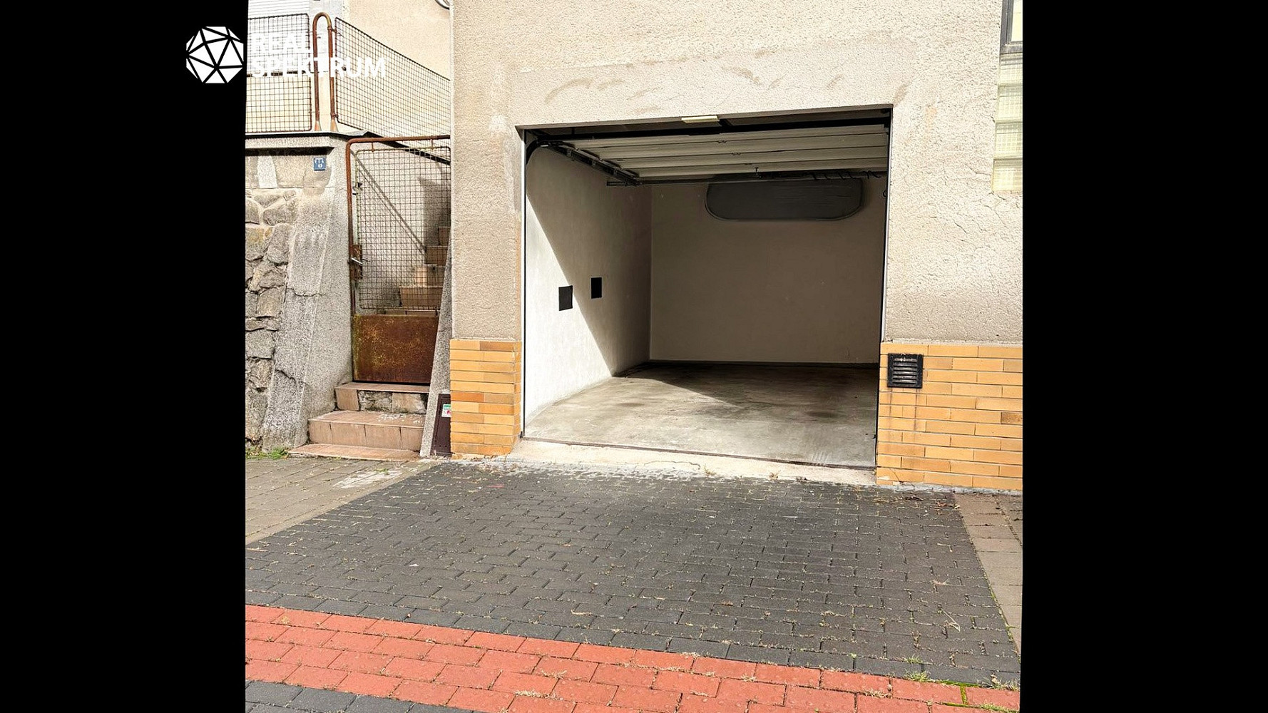 Prodej garáže 17 m2 na vlastním pozemku, ul. Viniční, Brno Židenice – fotografie 5