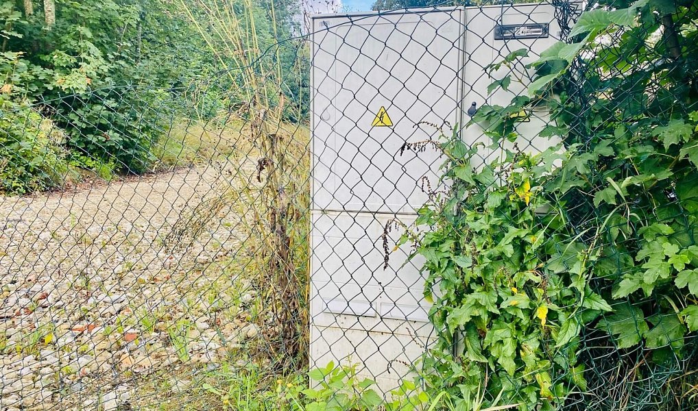 Prodej stavebního pozemku 2 552 m², Mnichov – náhled fotky 6