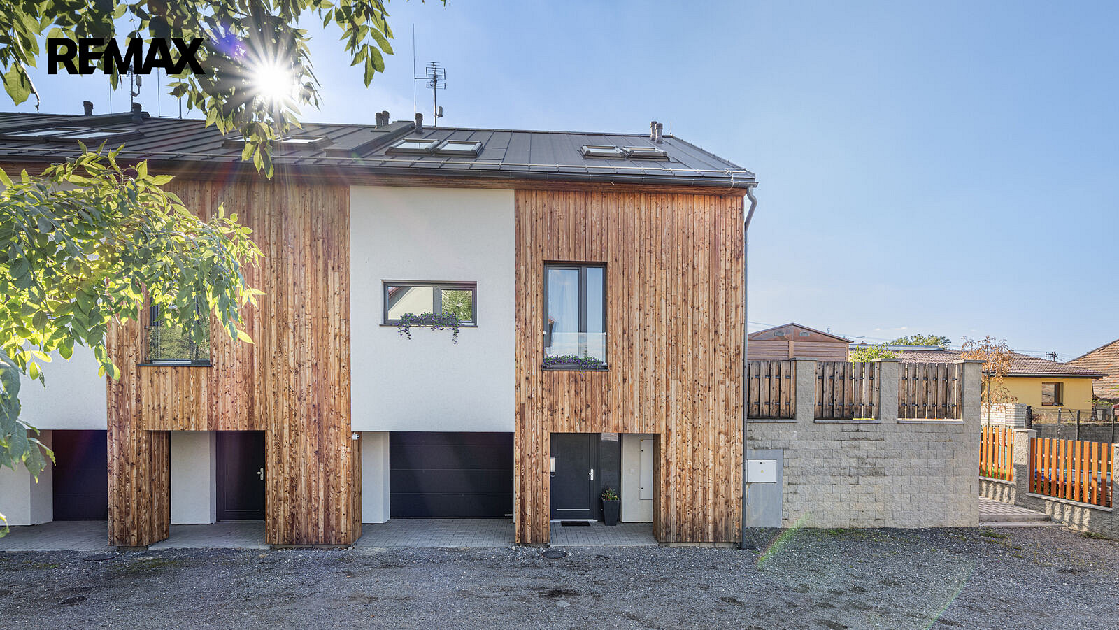 Prodej domu 179 m² s pozemkem 230 m²