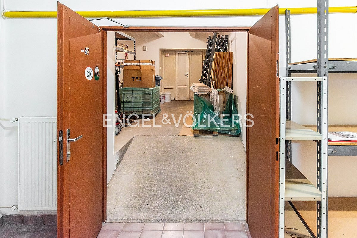 Pronájem skladovacích prostor 140 m² – fotografie 5