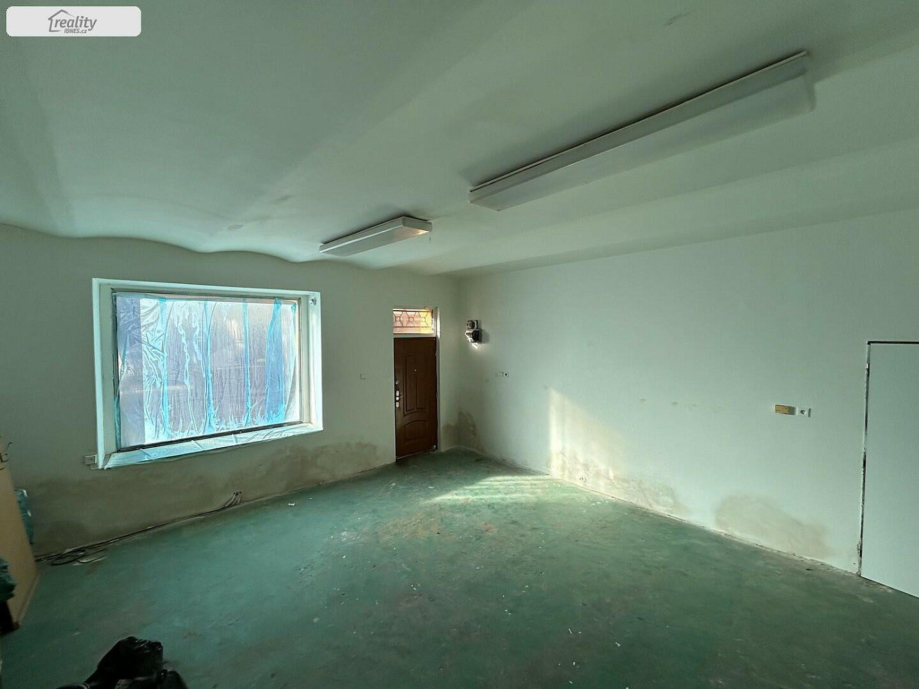 Prodej obchodních prostor 36 m² – fotografie 5