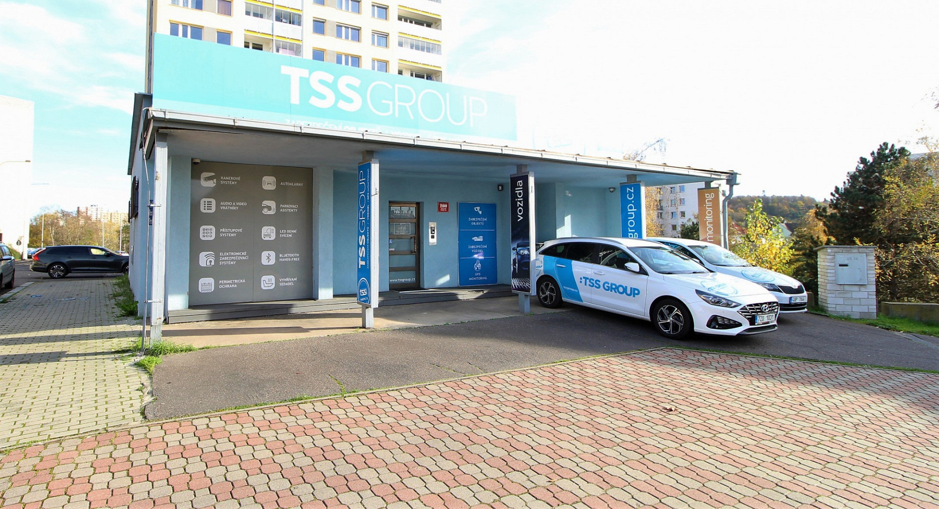 Pronájem obchodních prostor 165 m²