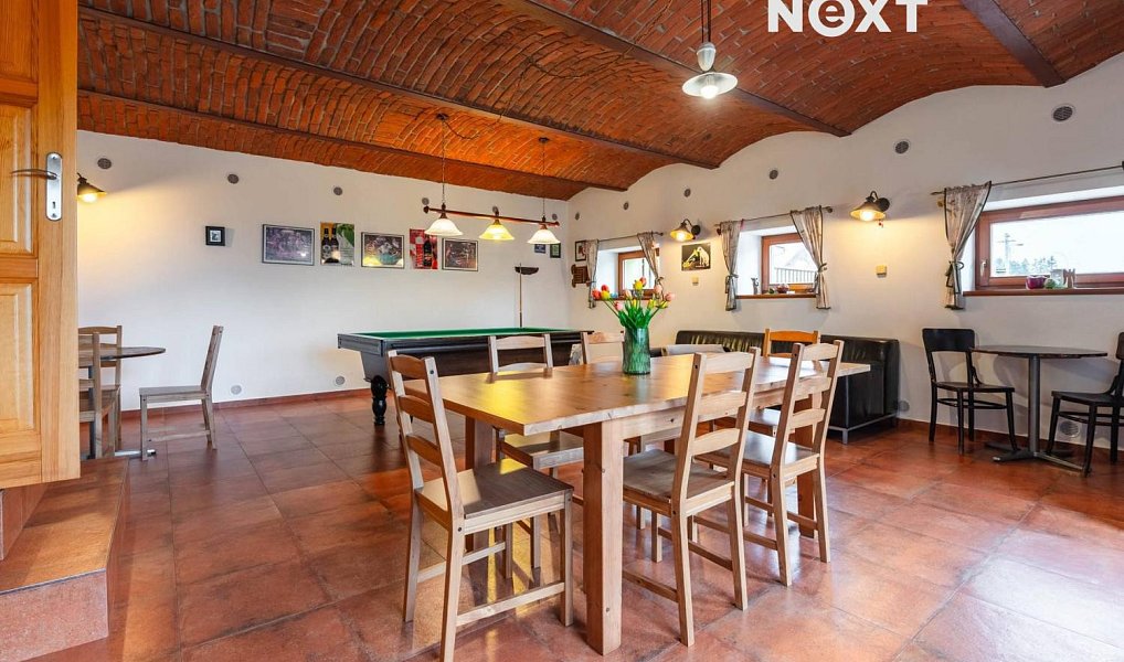 Prodej ubytovacího objektu 230 m², Stará Paka – náhled fotky 3