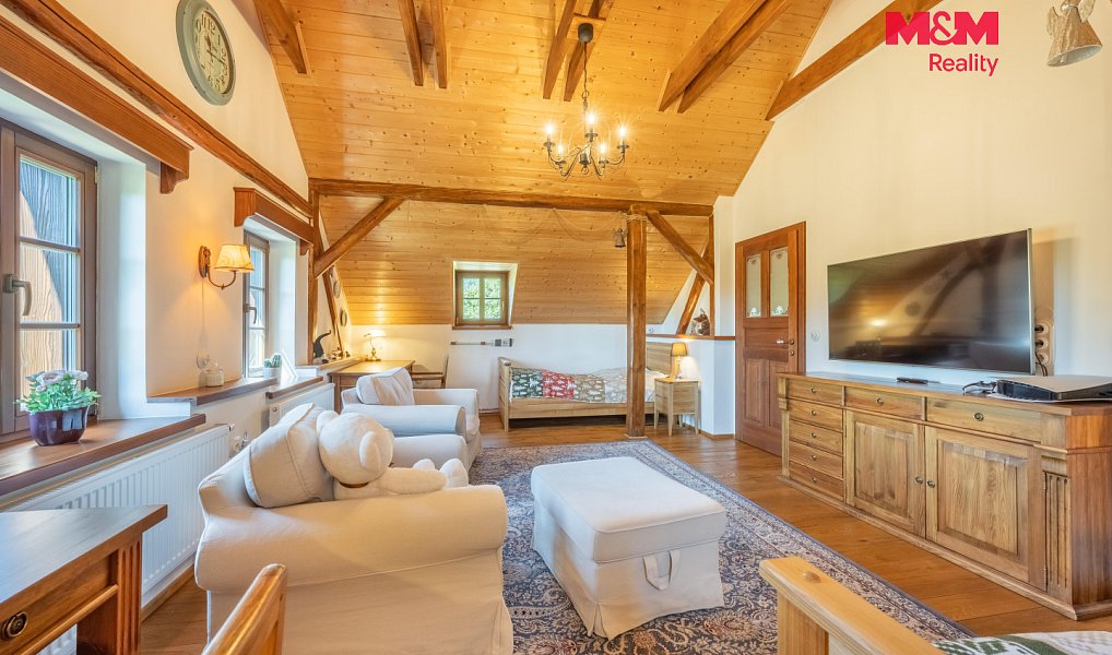 Prodej domu 223 m² s pozemkem 3 224 m², Červená Voda – náhled fotky 4