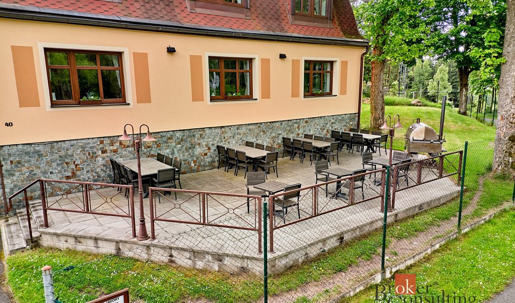 Prodej komerčního objektu (jiného typu) 800 m², Nejdek – náhled fotky 4