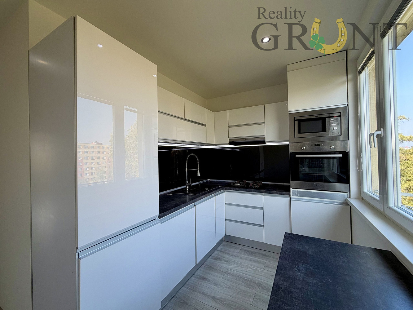 Pronájem bytu 3+1 74 m²