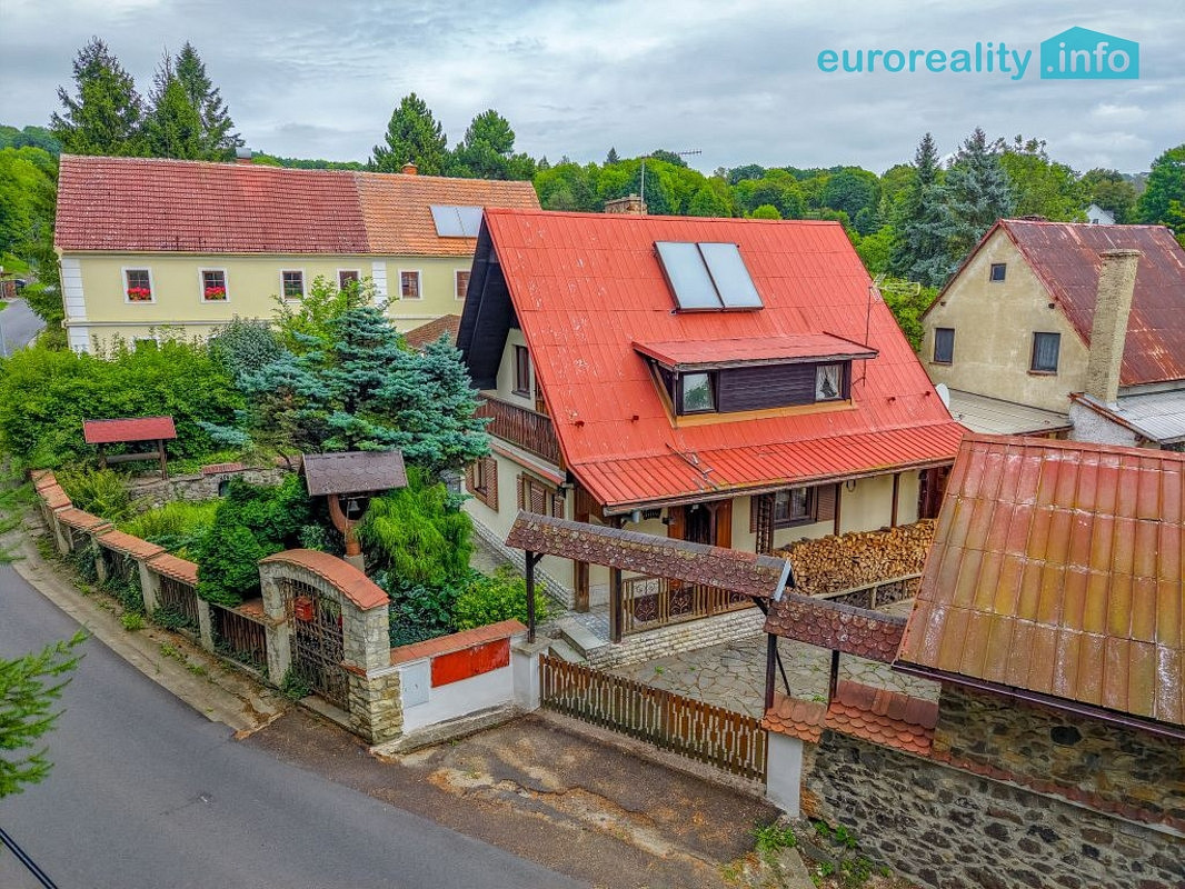 Prodej domu 103 m² s pozemkem 396 m² – fotografie 2