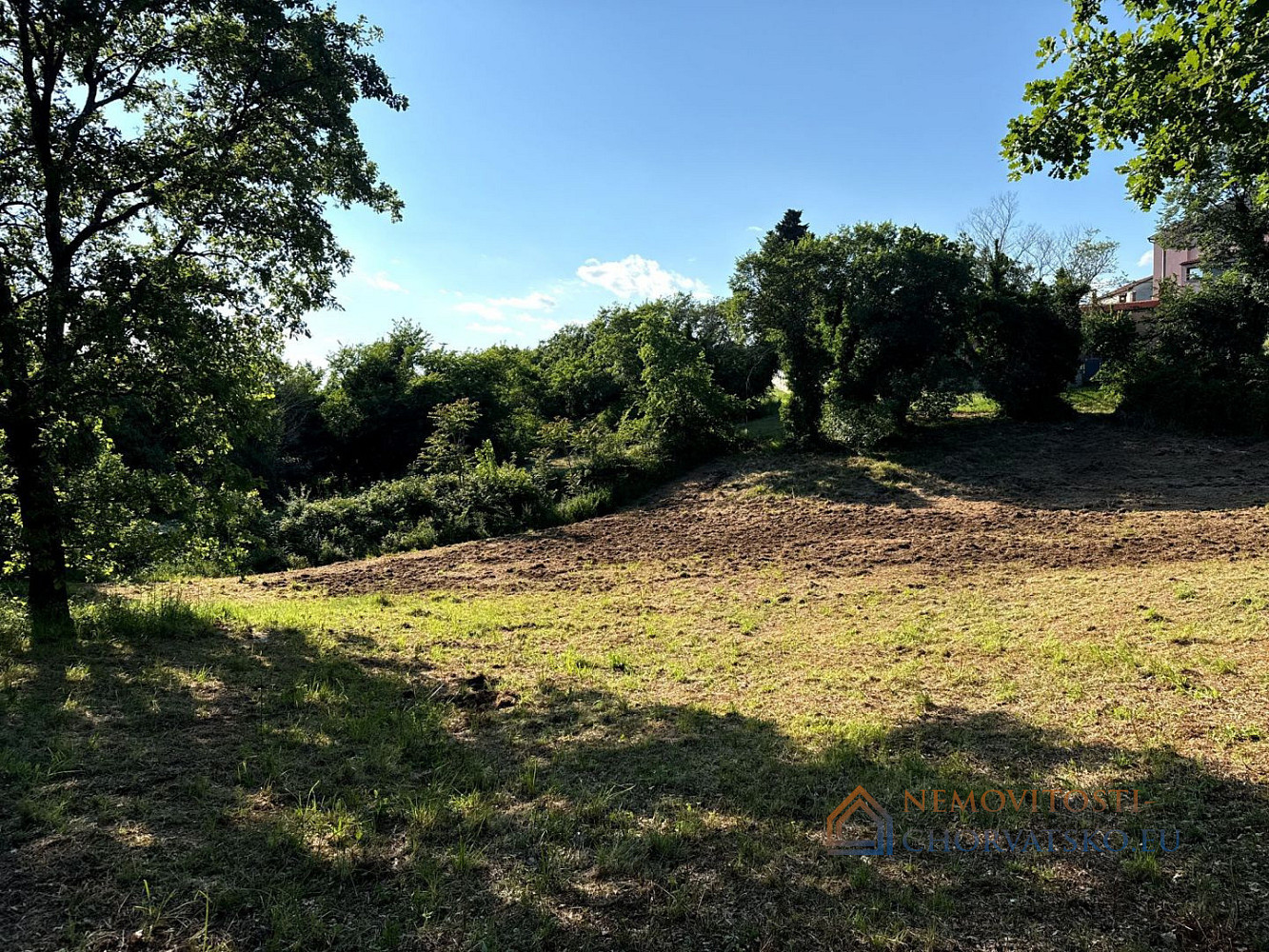 Prodej stavebního pozemku 1 093 m² - Więcej