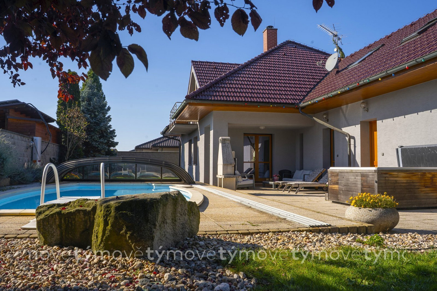 Prodej domu 290 m² s pozemkem 950 m²
