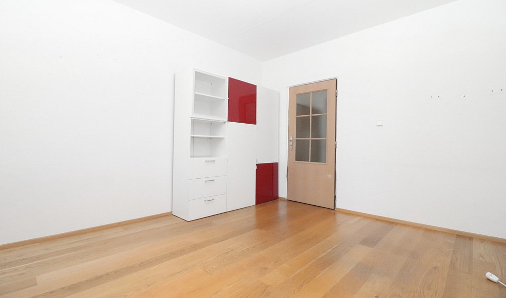 Pronájem bytu 3+1 72 m², Jihlava – náhled fotky 2