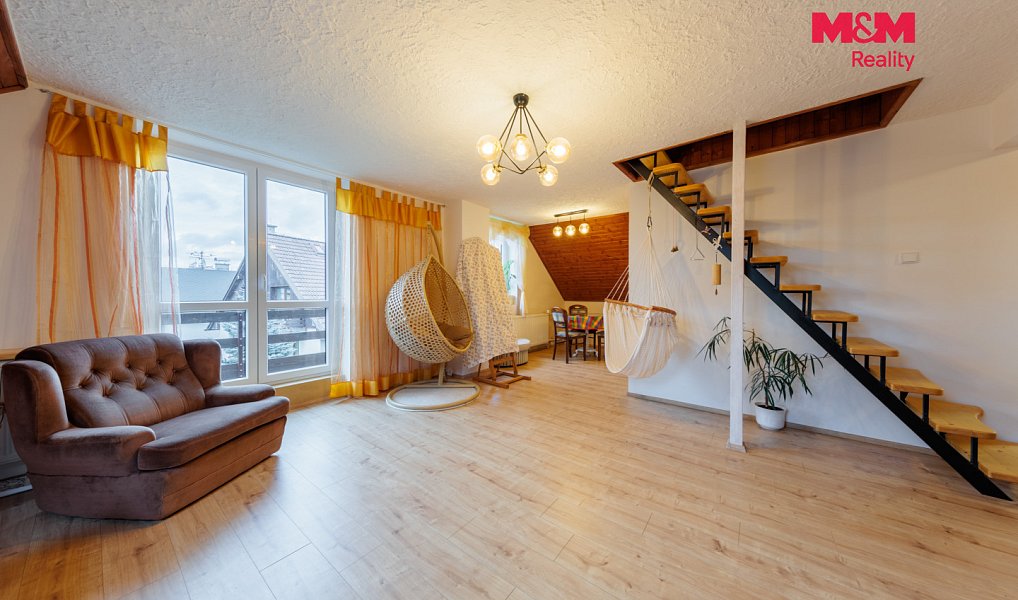 Prodej domu 330 m² s pozemkem 704 m², Karlovy Vary – náhled fotky 27