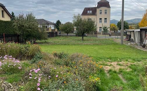 Prodej stavebního pozemku 931 m², Kladruby, okres Teplice