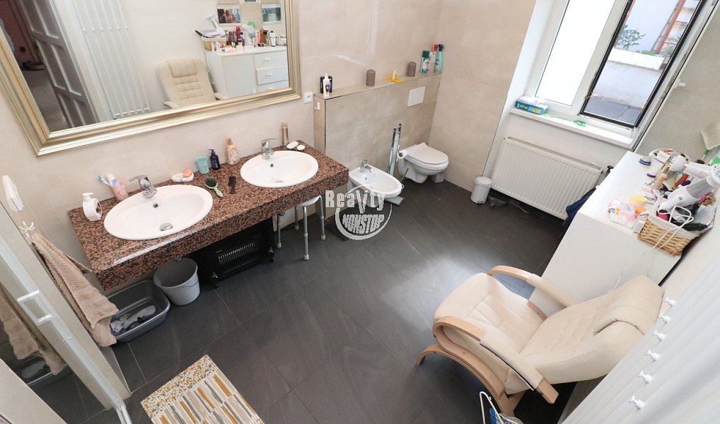 Prodej domu 230 m² s pozemkem 334 m², Třebíč – náhled fotky 16
