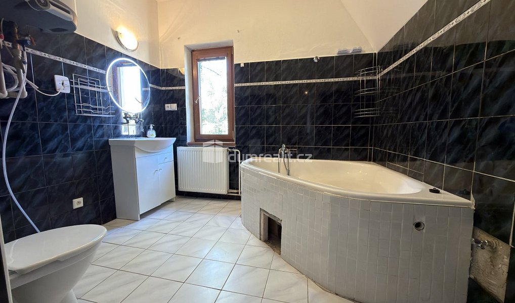 Prodej domu 190 m² s pozemkem 727 m², Vlašim – náhled fotky 8