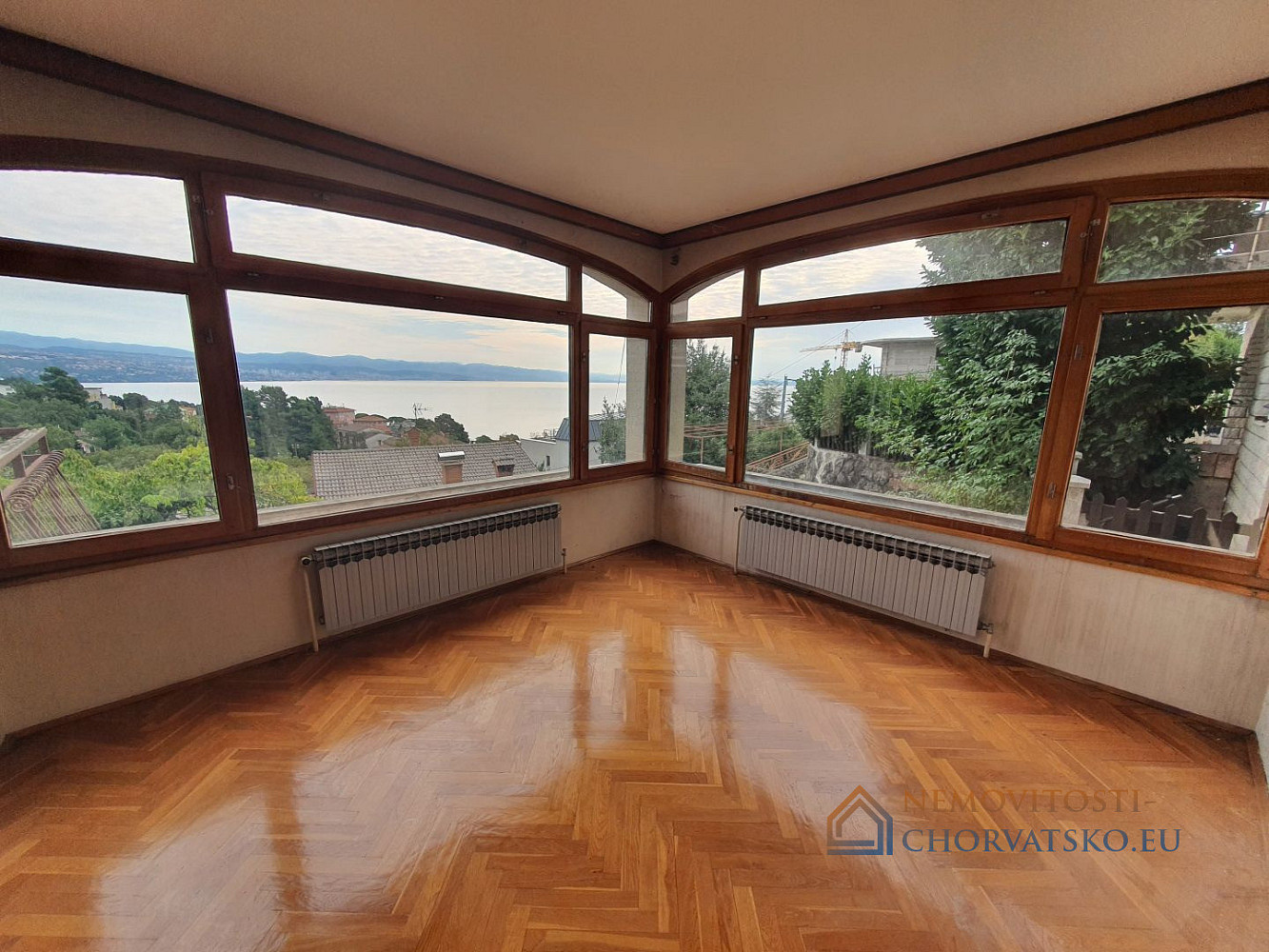 Prodej domu 302 m² s pozemkem 496 m² - Vista 4
