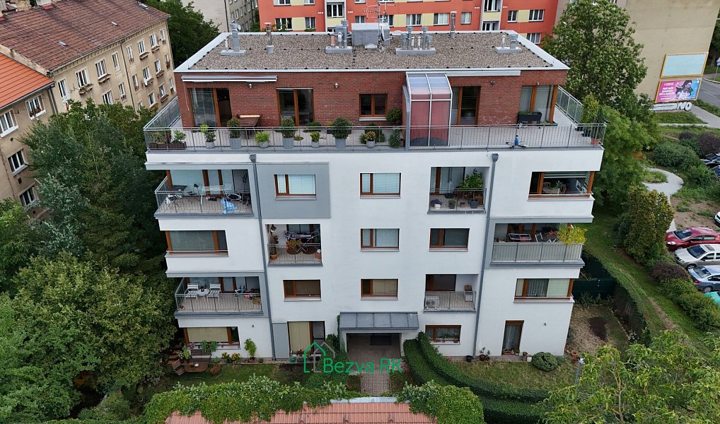 Prodej bytu 3+kk 71 m², Praha – náhled fotky 34