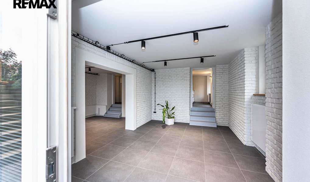Pronájem kanceláře 53 m², Praha – náhled fotky 4