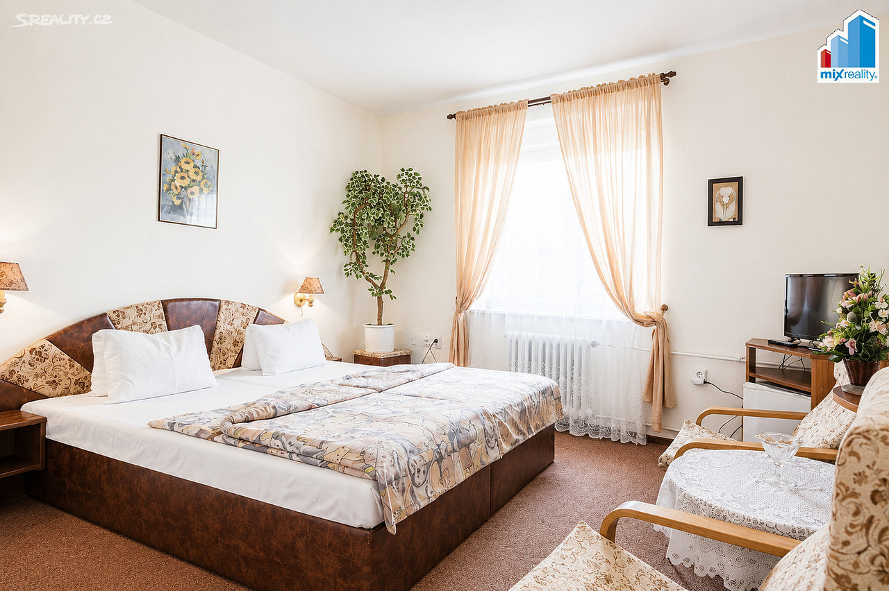 Pronájem pokoje 40 m² — photo 2