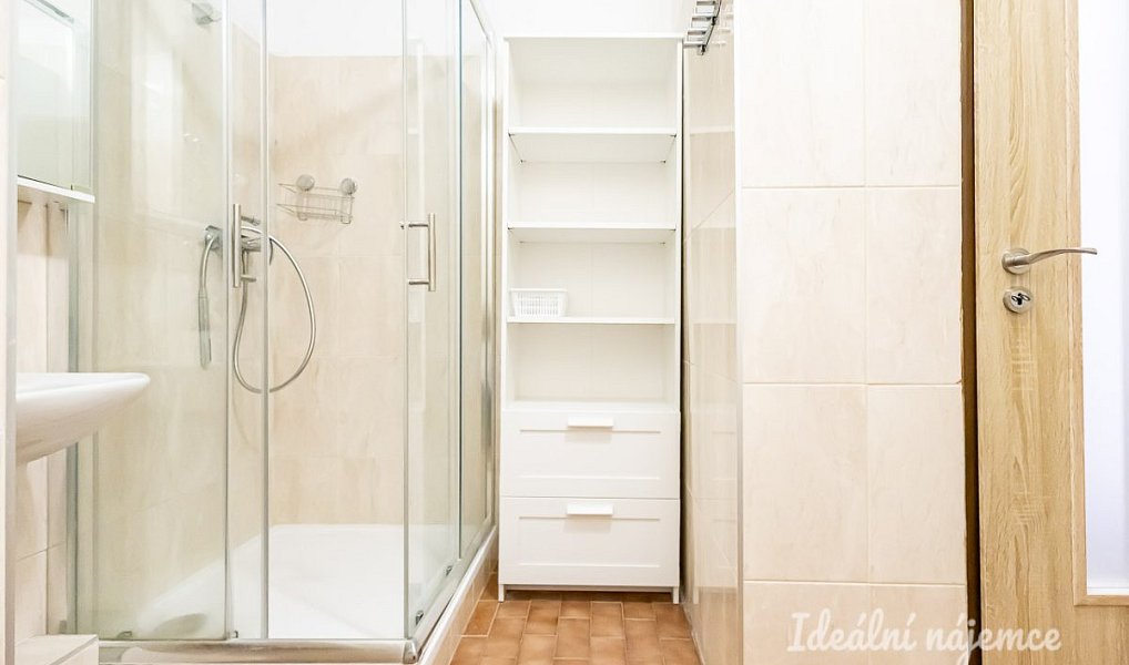 Pronájem bytu 3+1 78 m², Praha – náhled fotky 14