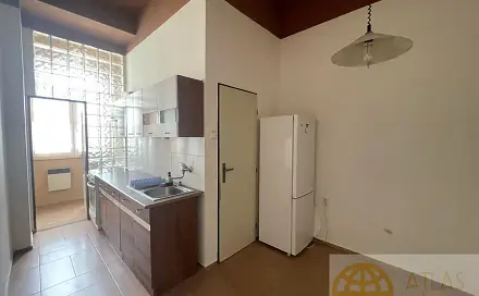 Pronájem bytu 2+1 80 m², 9. května, Tábor