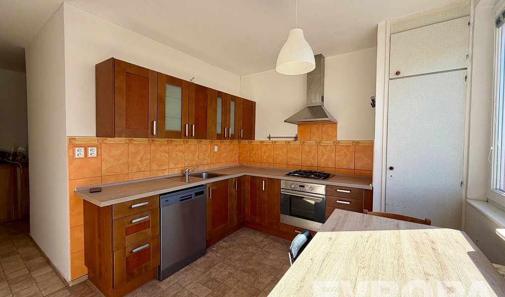 Prodej bytu 2+1 62 m², Bruntál – náhled fotky 3