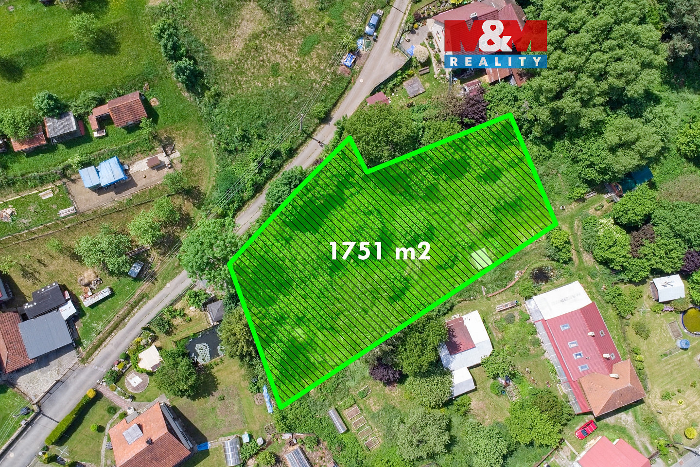 Prodej stavebního pozemku 1 751 m²