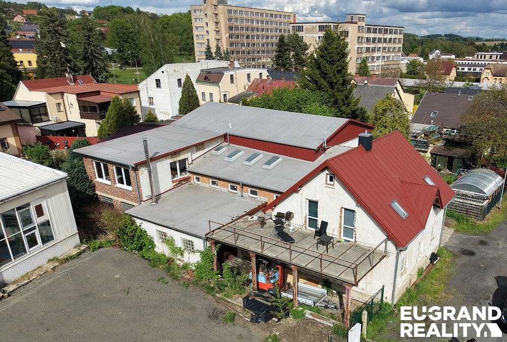 Prodej výrobních prostor 490 m² – fotografie 2