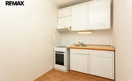 Pronájem bytu 1+kk 33 m²