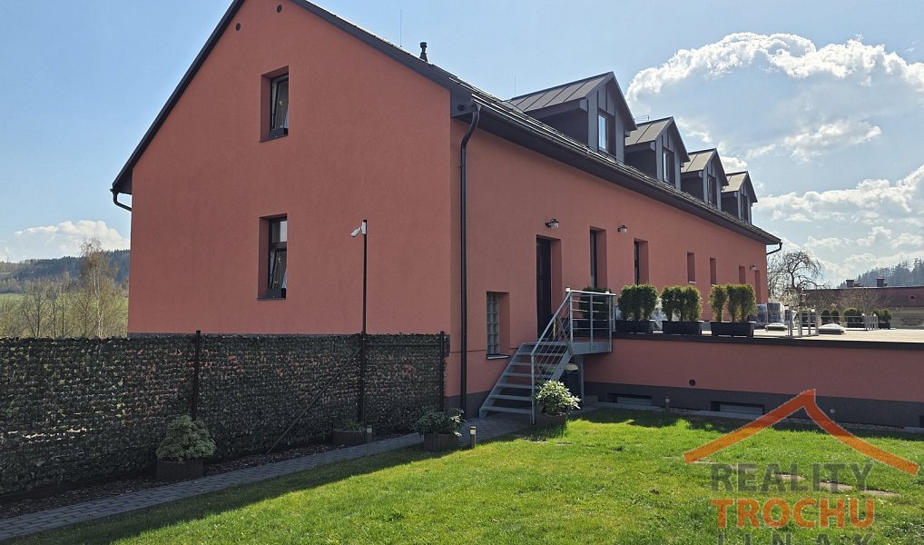 Prodej komerčního objektu (jiného typu) 715 m², Trutnov – náhled fotky 44