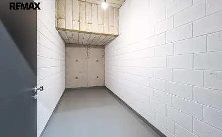 Pronájem obchodních prostor 11 m², Dostalové, Praha 5 - Hlubočepy