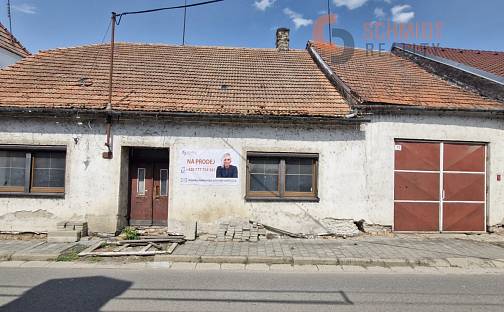 Prodej stavebního pozemku 1 140 m², Hlavní, Dolní Dunajovice, okres Břeclav