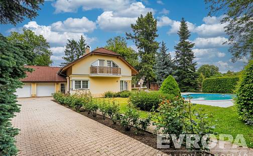 Prodej domu 350 m² s pozemkem 1 991 m², Pístecká, Nymburk