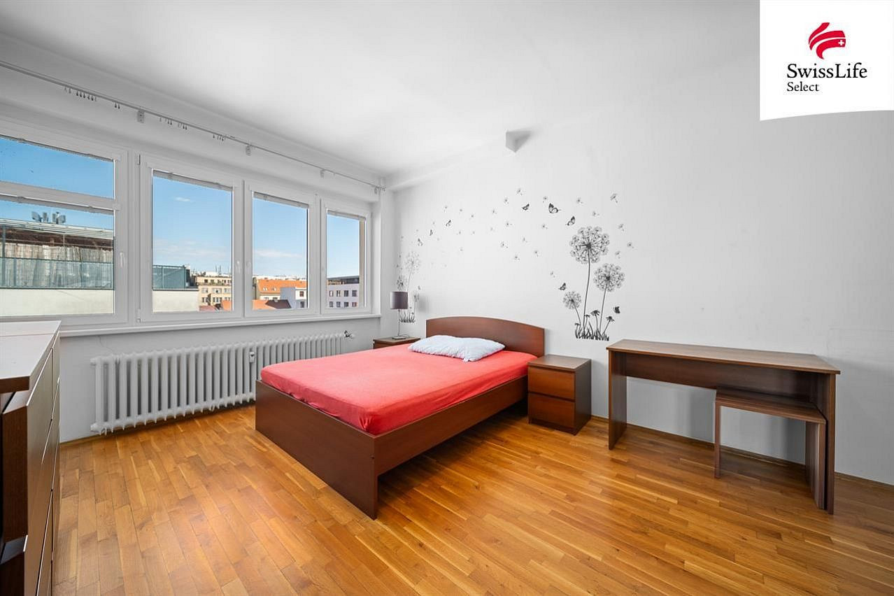 Pronájem bytu 2+kk 55 m² – fotografie 2